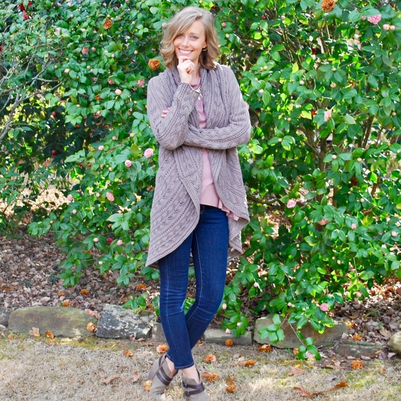 Chunky Knit Shawl Collar Sweater - Picture 6 of 8